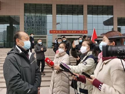 https://mmbiz.qpic.cn/mmbiz_jpg/uxMibfThJ0fYqeZqamGW0VjYeevW3T0gjsBticWRQqas44gCbGicXw64CqgVPK5eYH16nOcGEFwibCgNGQU7iancu3Q/640?wx_fmt=jpeg